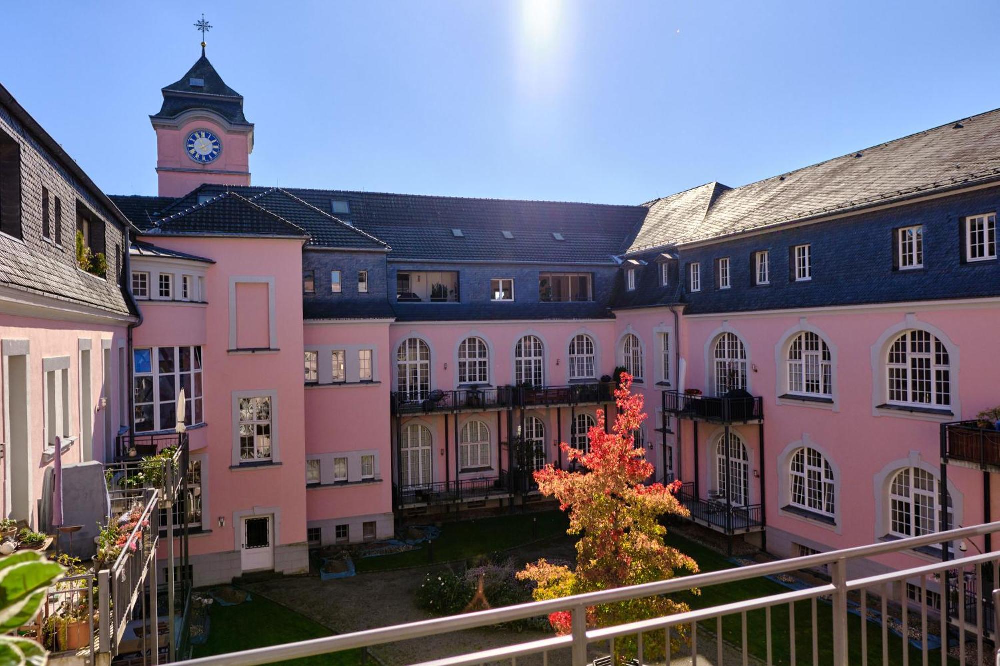 Historisches Deluxe Apartment Im Marianum Neuss Exteriör bild